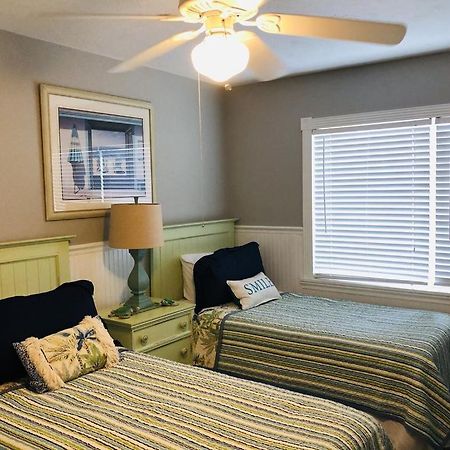 Amazing Beach Getaway Pool Condo By The Beach Bradenton Beach Zewnętrze zdjęcie