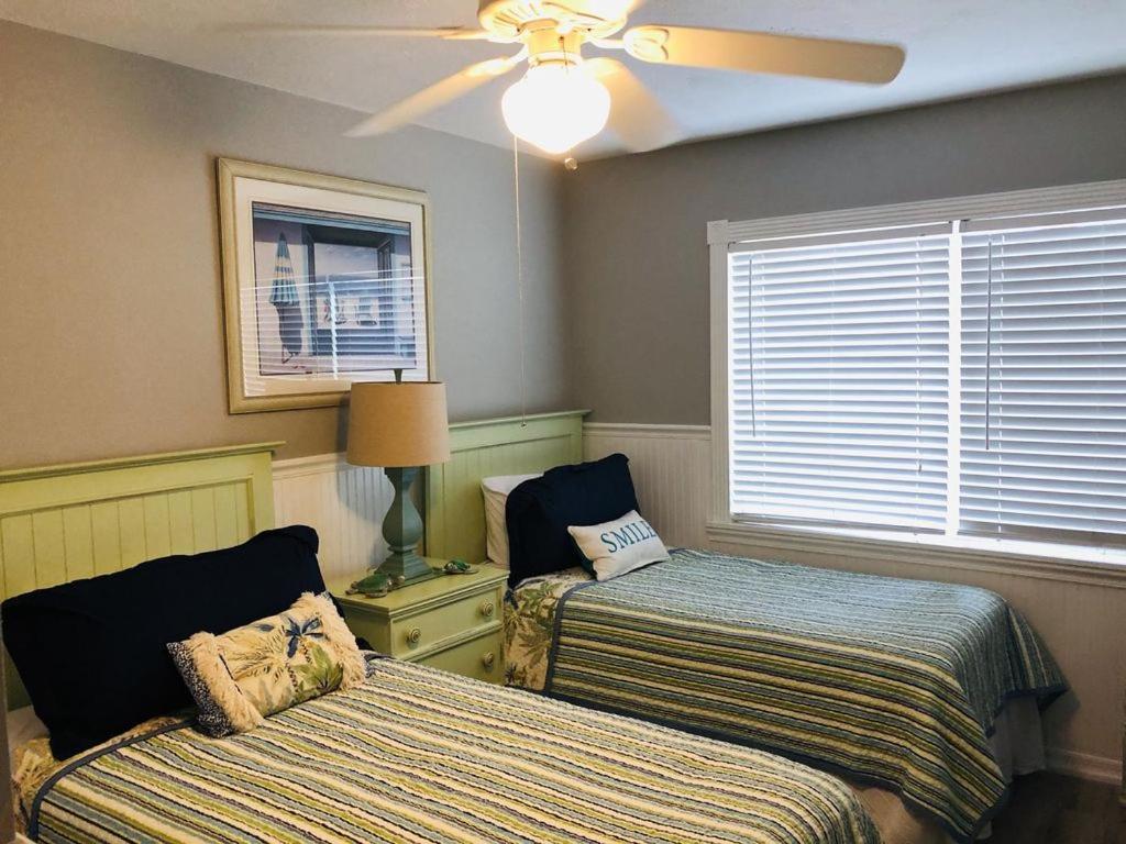 Amazing Beach Getaway Pool Condo By The Beach Bradenton Beach Zewnętrze zdjęcie